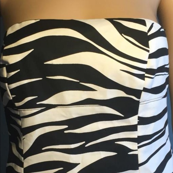 MICHAEL KORS STRAPLESS DRESS - Picture 3 of 9